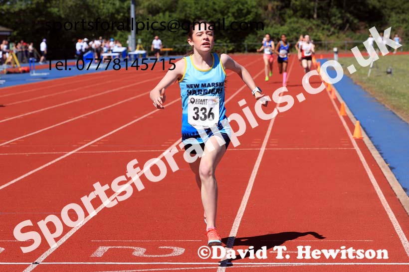 Girls under-15s 800 metres, 2025 North Eastern Track and Field Champs., Shildon, County Durham. Photo: David T. Hewitson/Sports for All Pics